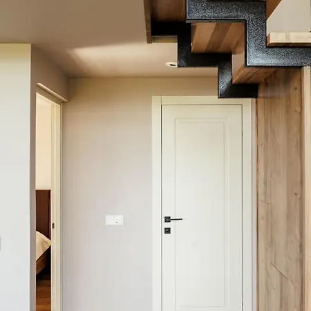 וילה вирій *